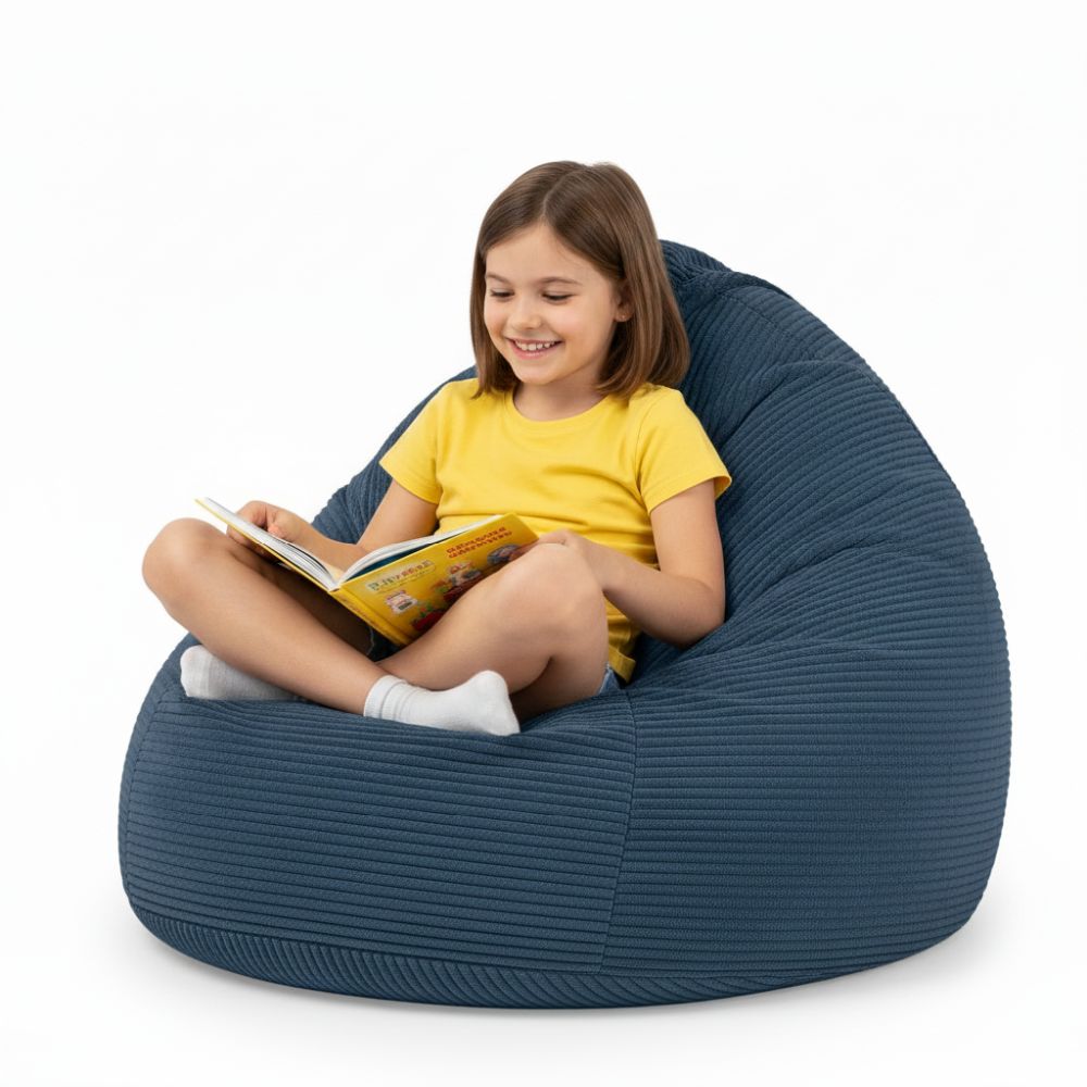 Sitzsack Flumpy L dunkelblau mädchen mit buch